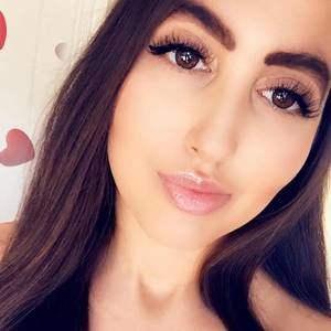 Meet your Posher, Megan joy